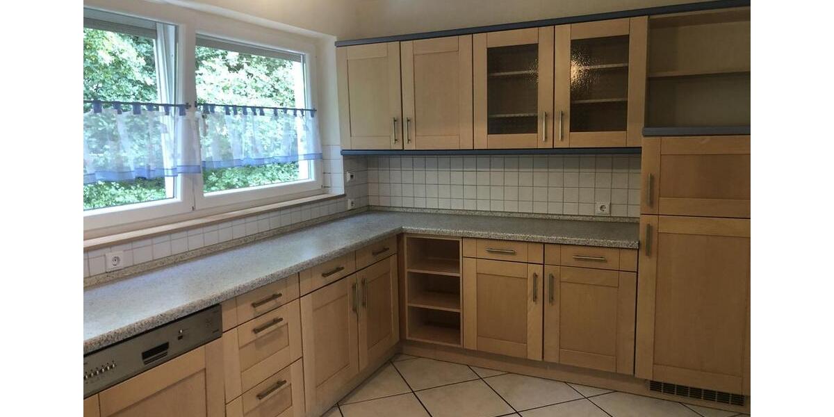 Mehrfamilienhaus, Wohnhaus Siegen - 6 Zimmer, 180 m&sup2;, 415.000&euro; | Angebot:26050999