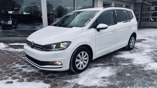 VW Touran 122.400 km 18.990 &euro; Stuvenborn 24641