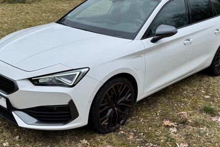 Cupra Leon 66.000 km 22.750 &euro; Lutherstadt Wittenberg 06886