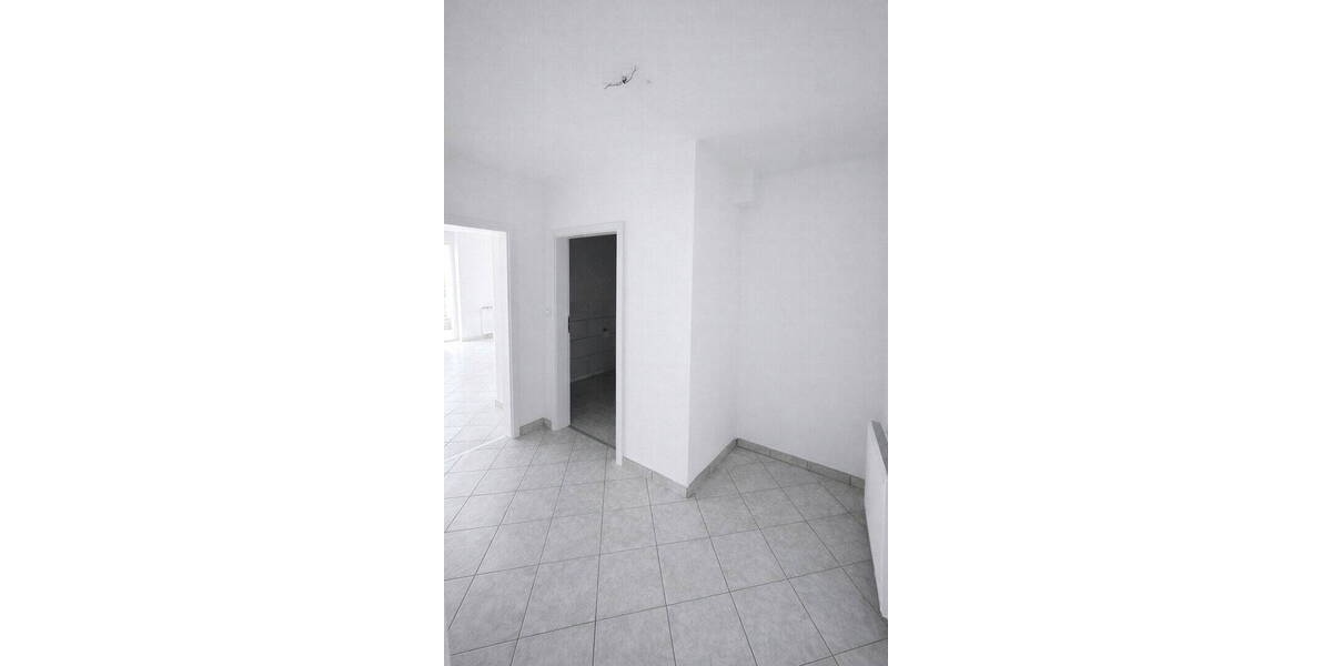Etagenwohnung Partenheim - 3 Zimmer, 100 m&sup2;, 325.000&euro; | Angebot:26015839
