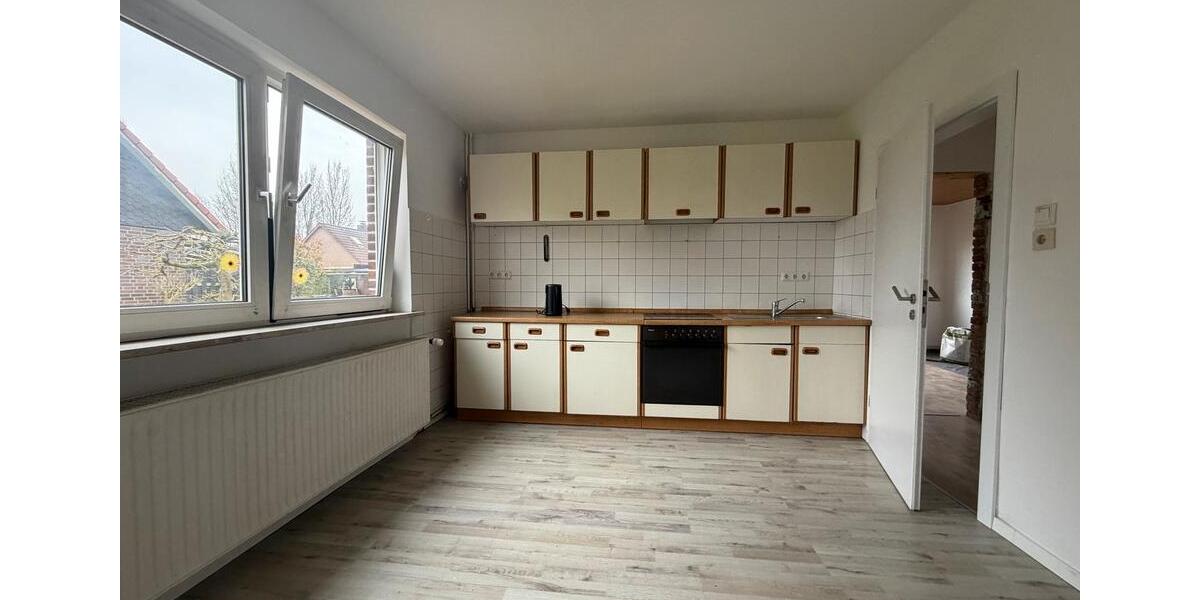 Einfamilienhaus Nordenham - 3.5 Zimmer, 90 m&sup2;, 900&euro; | Angebot:25892934