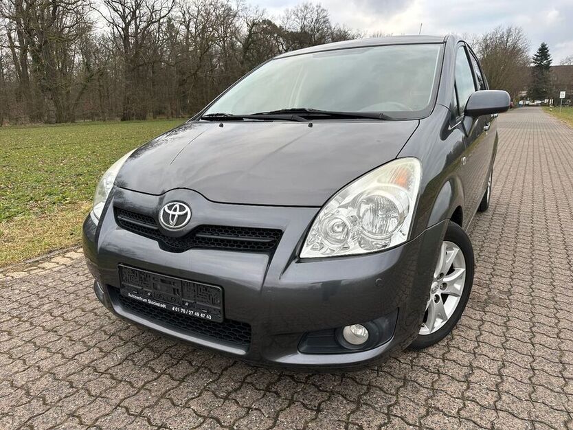 Corolla Verso