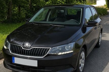 Skoda Fabia 164.000 km 5.900 &euro; Bremervörde 27432