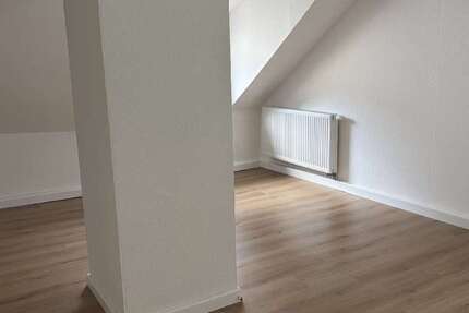 Haus Bad Münstereifel - 3 Zimmer, 68 m&sup2;, 680&euro; | Angebot:27209703