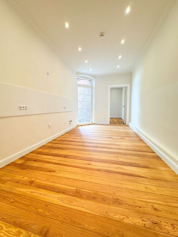 Wohnung zum Mieten in Dessau 1.065 € 95.37 m²