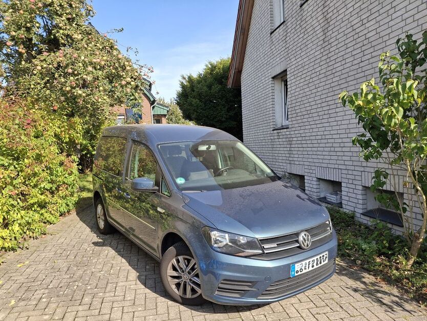 VW Caddy 185.000 km 10.700 € Osnabrück 49078