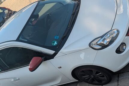 Opel Adam 178.000 km 4.300 &euro; Dietzenbach 63128