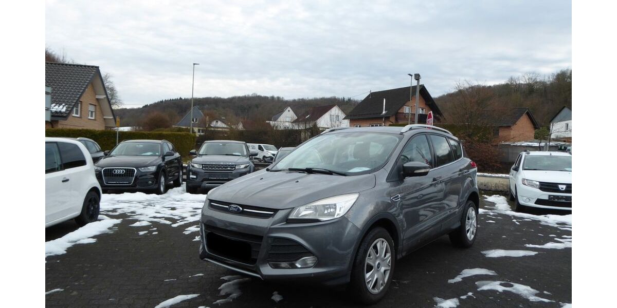 Ford Kuga 134.000 km 10.500 &euro; Wiehl 51674