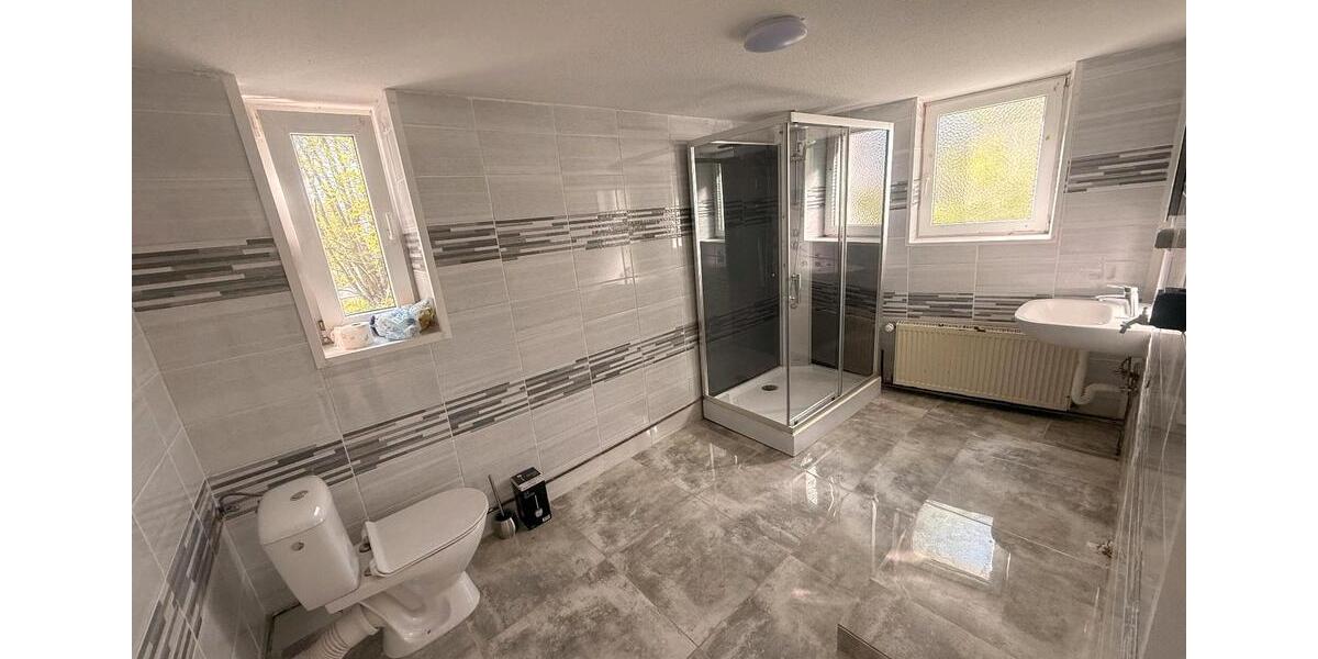 Einfamilienhaus Eschershausen - 7 Zimmer, 160 m&sup2;, 1.500&euro; | Angebot:26302712