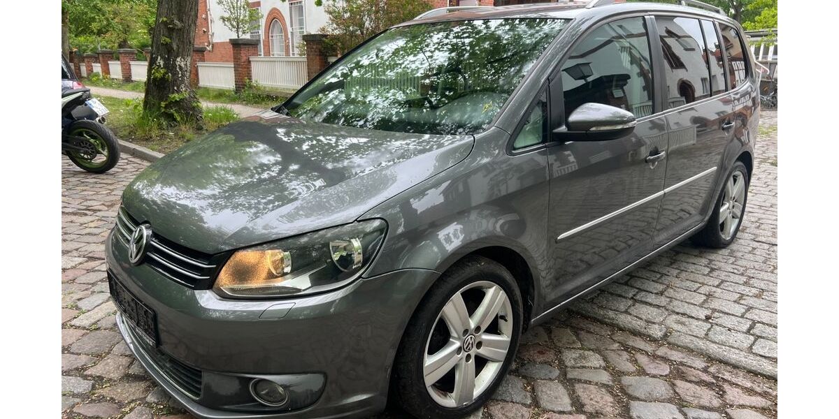 VW Touran 349.433 km 3.950 &euro; Berlin 14163