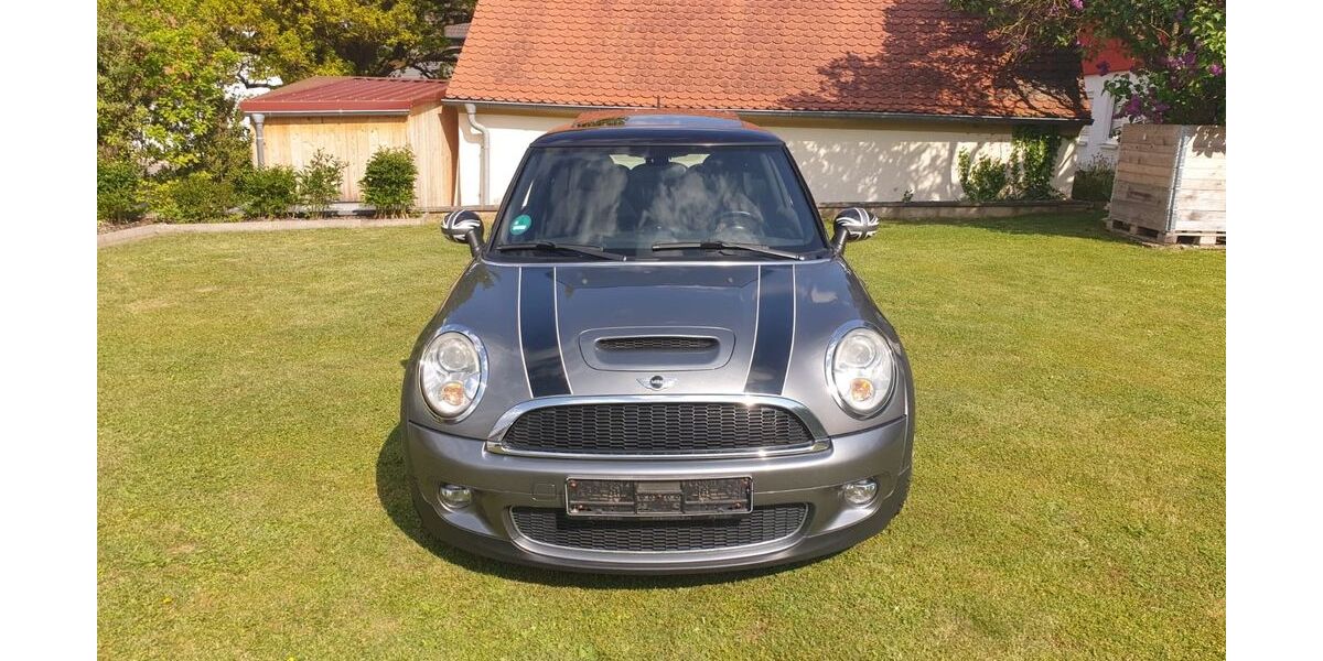 Mini John Cooper Works 182.614 km 5.400 &euro; Reimlingen 86756