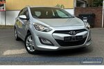 Hyundai i30 FIFA World Cup Edition*NAV*SHZ*StandH*R-CAM* 49.964 km 9.990 &euro; Berlin 13187