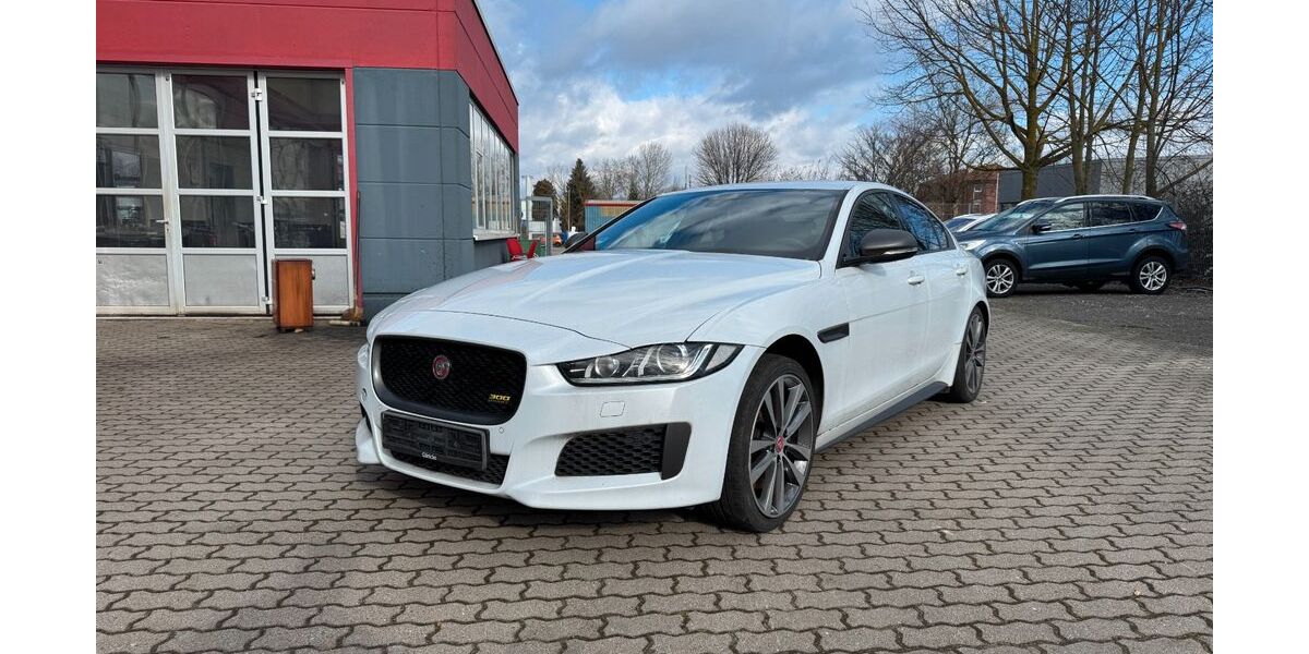Jaguar XE 170.388 km 13.500 &euro; Magdeburg 39120