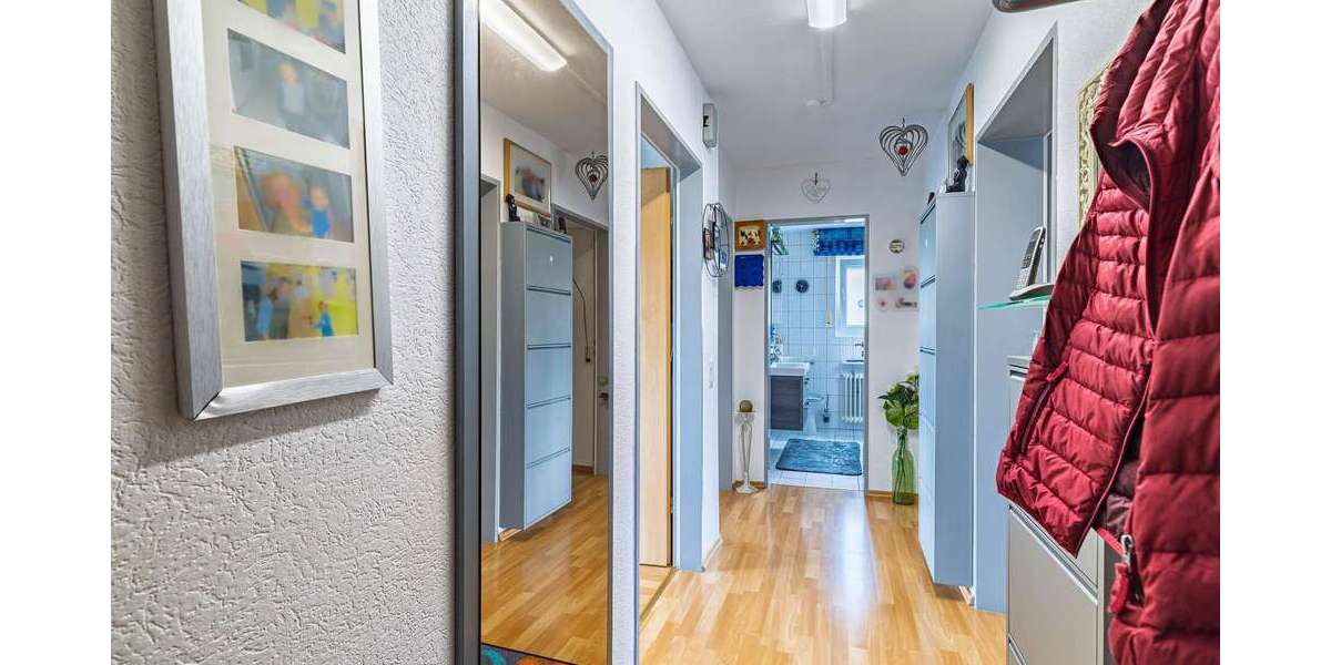 Haus zum Kaufen in Rheinau 595.000 € 287 m² 12 zimmer