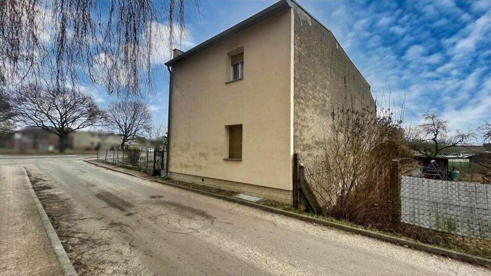 Einfamilienhaus Wriezen - 1 Zimmer, 166 m&sup2;, 120.000&euro; | Angebot:25770216