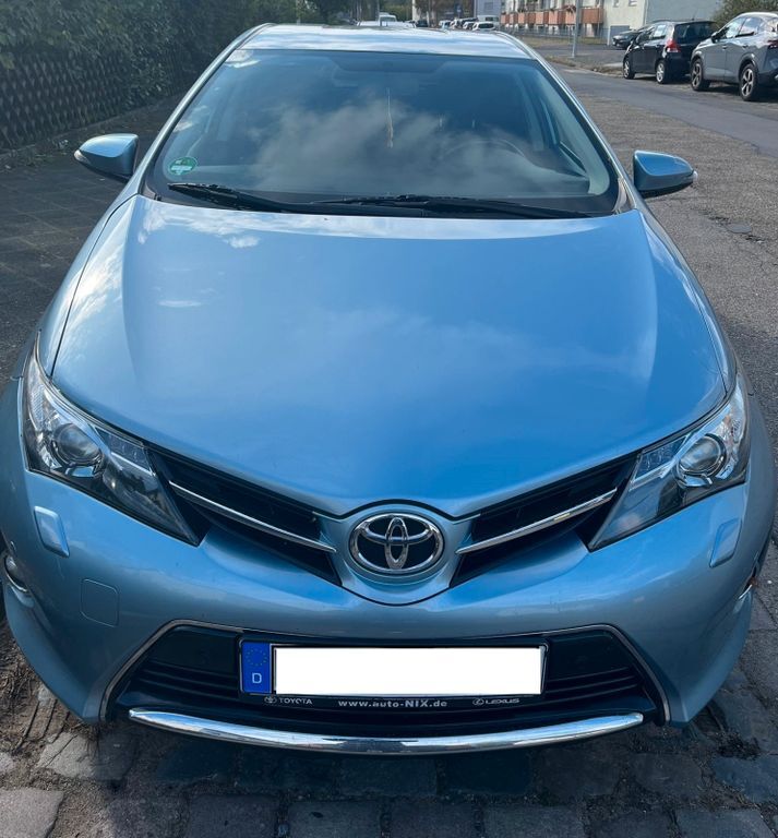 Auris