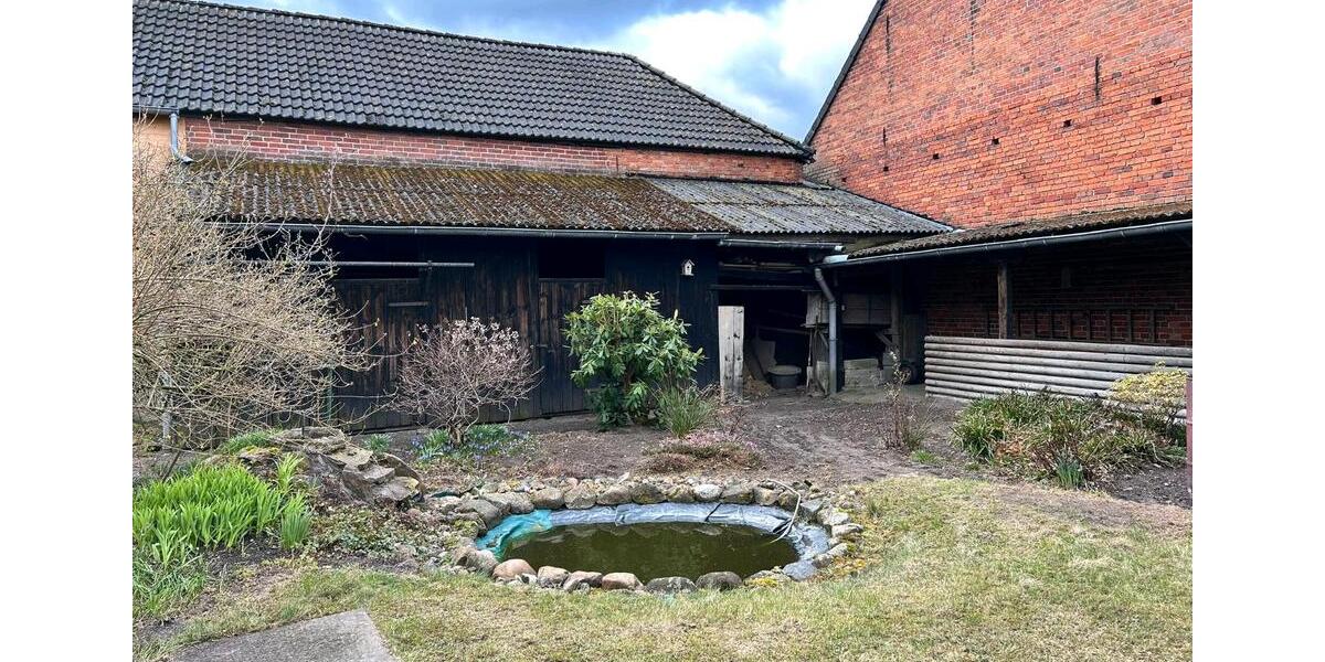 Einfamilienhaus Wittingen Knesebeck - 8 Zimmer, 250 m&sup2;, 150.000&euro; | Angebot:26024327