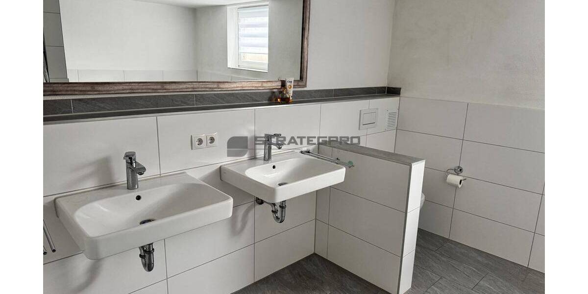 Mehrfamilienhaus, Wohnhaus Essenbach Oberahrain - 1 Zimmer, 379 m&sup2;, 850.000&euro; | Angebot:26346029