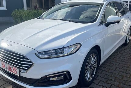 Ford Mondeo 73.998 km 21.999 &euro; Leuna 06237
