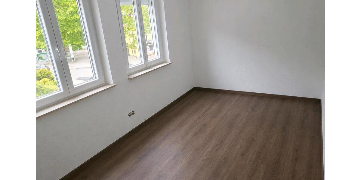 Etagenwohnung Künzelsau - 3.5 Zimmer, 82 m&sup2;, 980&euro; | Angebot:26649601