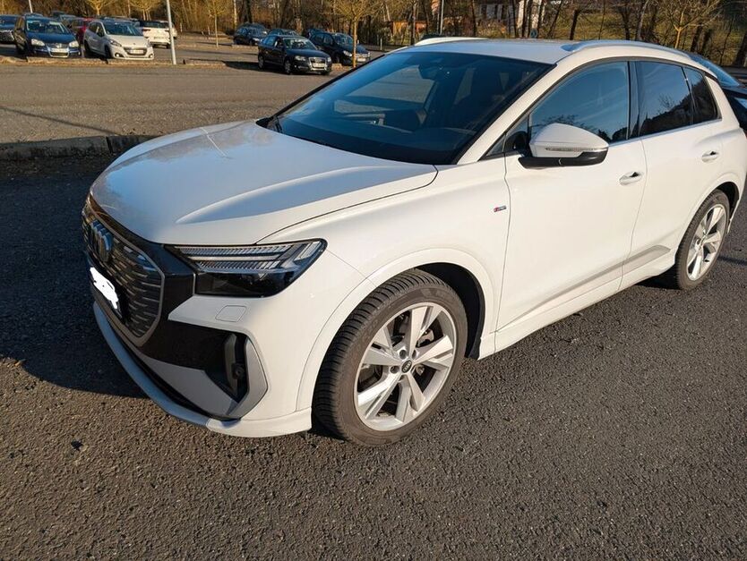Q4 e-tron