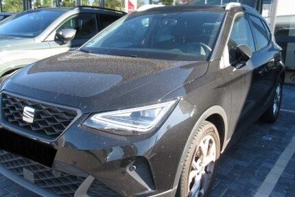 Seat Arona 27.650 km 18.390 &euro; Wolfsburg 38440