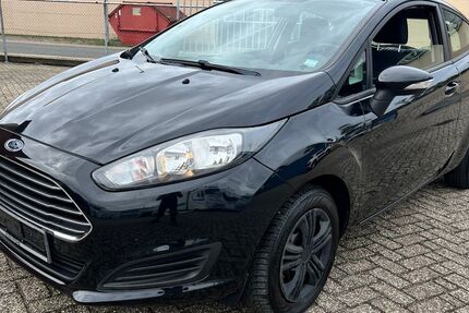 Ford Fiesta 122.000 km 3.490 &euro; Bocholt 46395