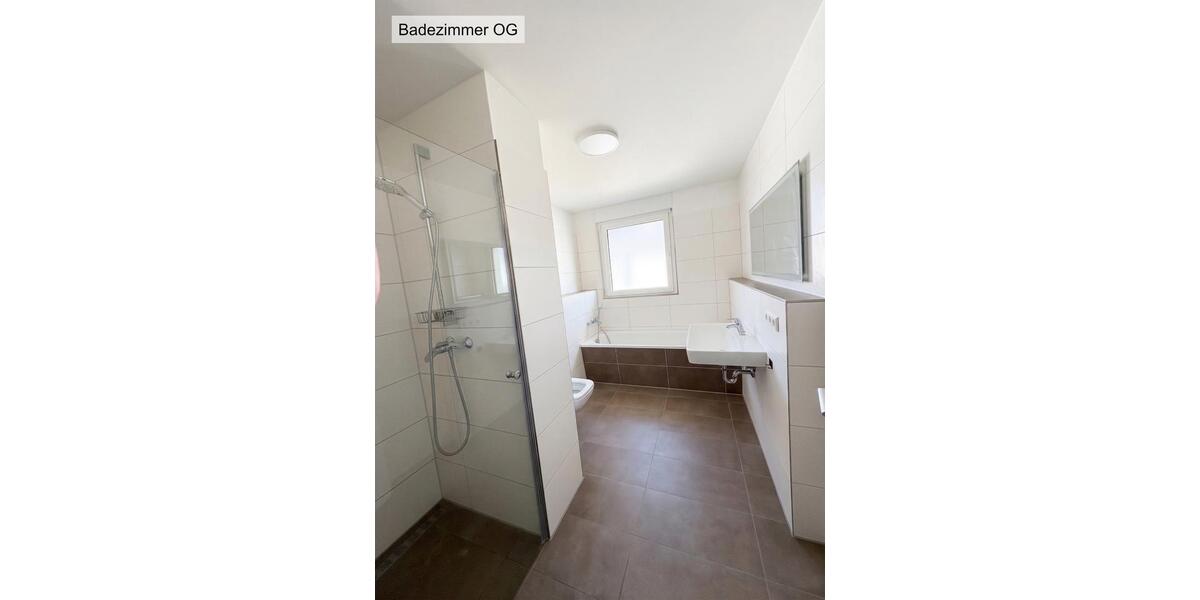 Doppelhaushälfte Rheinfelden (Baden) - 7 Zimmer, 131 m&sup2;, 2.350&euro; | Angebot:25921787