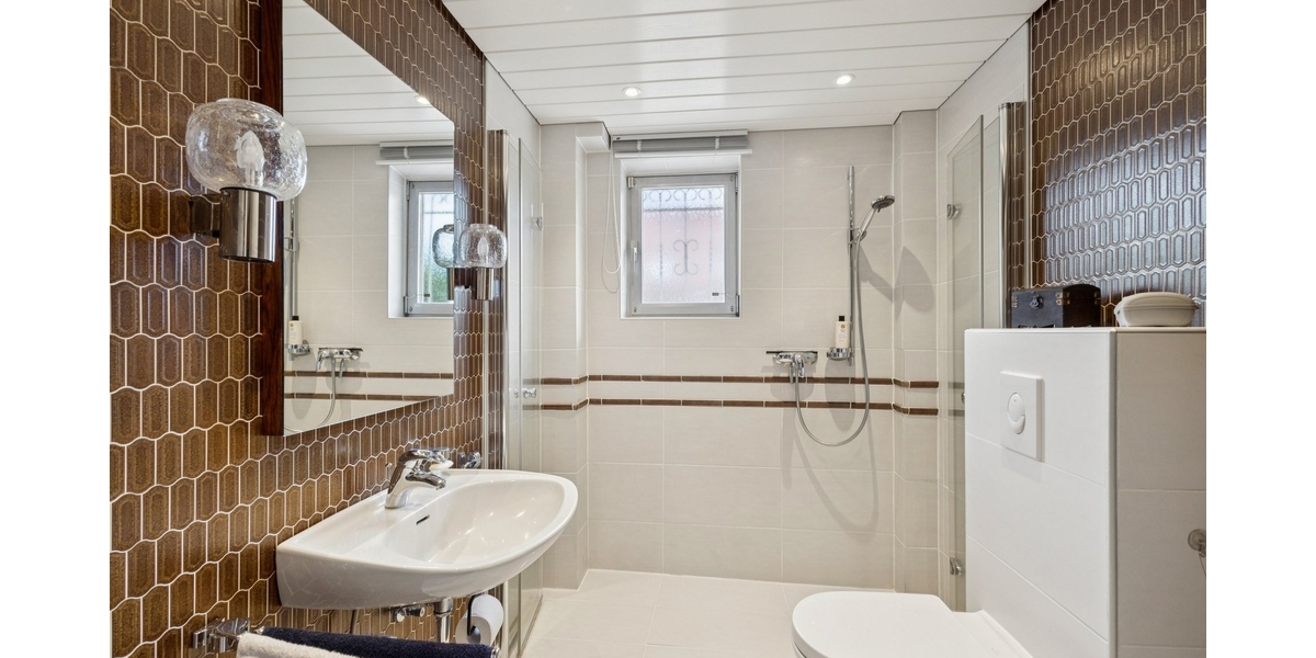 Top gepflegtes EFH auf der Atzel 193 m² Wohnfläche Großzügiger Wohnkomfort mit Gaube - Einfamilienhaus Landstuhl | Angebot:27338600