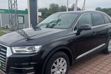 Audi Q7 256.000 km 24.900 € Greifswald 17489