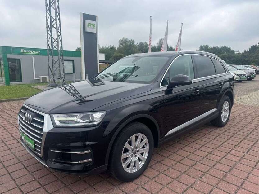 Audi Q7 256.000 km 24.900 € Greifswald 17489