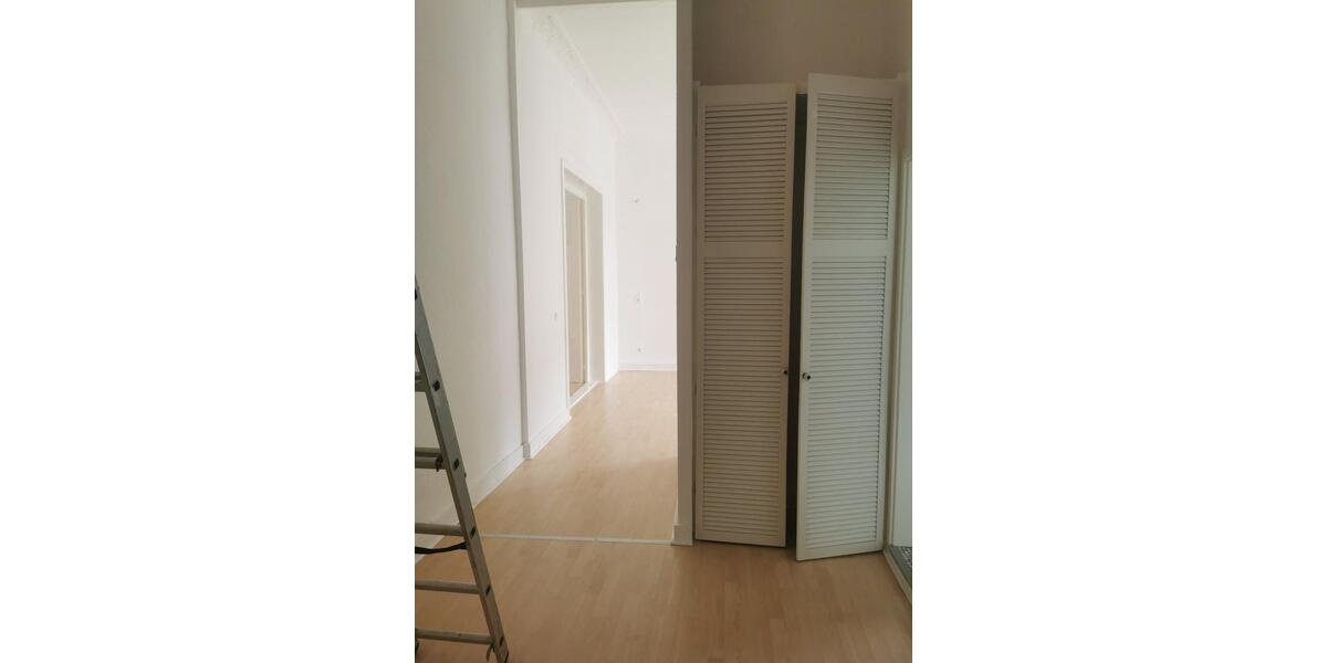 Etagenwohnung Iserlohn - 5 Zimmer, 160 m&sup2;, 990&euro; | Angebot:24687518