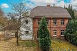 Zweifamilienhaus in ruhiger Naturlage mit Wassernähe– saniertes ehemaliges Bahnhofs-Häuschen - Zweifamilienhaus Sternebeck | Angebot:26095138