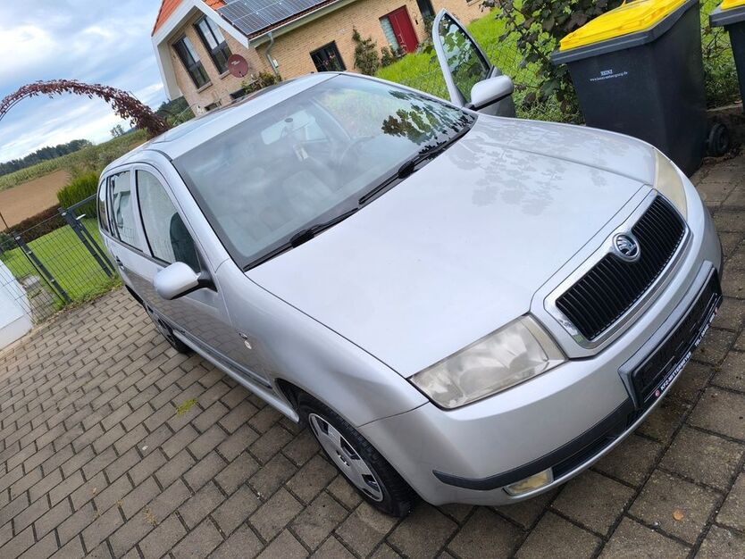 Skoda Fabia 99.939 km 1.800 € Pfaffenhofen an der ilm 85276