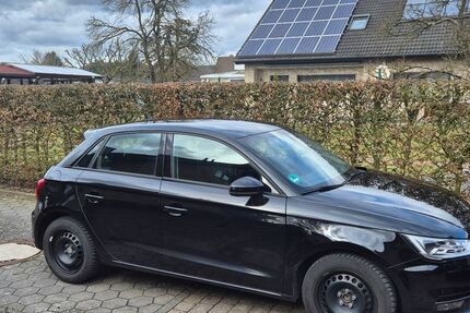 Audi A1 118.000 km 12.590 &euro; Bad Salzuflen 32107