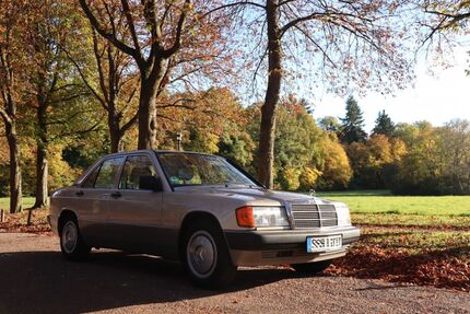 Mercedes-Benz 190 69.500 km 10.500 € Stuttgart 70174