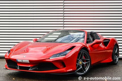 Ferrari F8 7.668 km 319.000 &euro; Weinstadt 71384