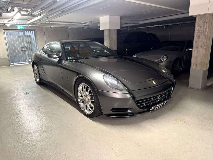 612