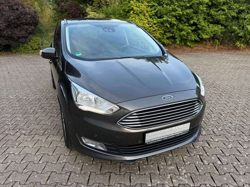 Ford C-Max 97.000 km 8.999 € Lennestadt 57368