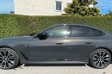 BMW i4 12.300 km 47.499 &euro; München 80999