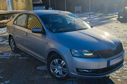Skoda Rapid 90.000 km 11.500 &euro; Calw 75365