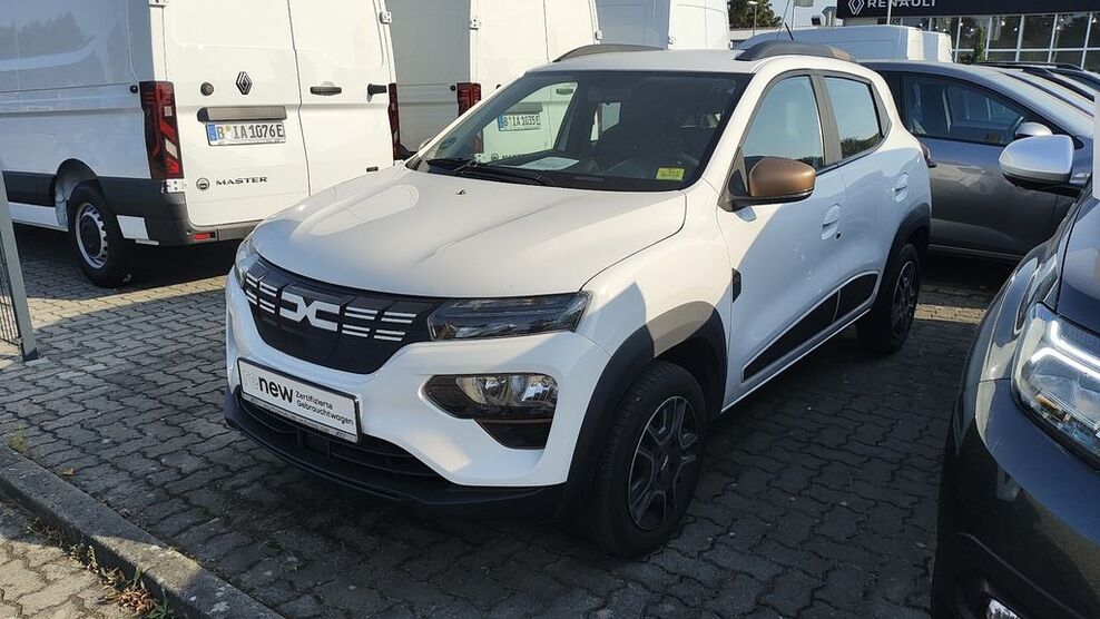 Dacia Spring 33.737 km 14.997 € Massen 03238