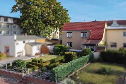 Haus Friedland - 4 Zimmer, 128 m&sup2;, 129.000&euro; | Angebot:25852390