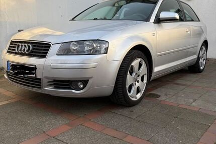 Audi A3 343.000 km 700 &euro; Zeven 27404