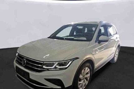 VW Tiguan 34.090 km 29.990 &euro; Bordesholm 24582