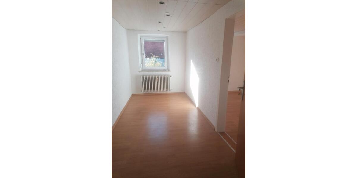 Einfamilienhaus Blindheim - 6 Zimmer, 118 m&sup2;, 1.080&euro; | Angebot:26423932