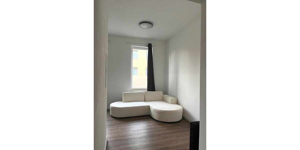 Erdgeschoßwohnung Mönchengladbach West - 1 Zimmer, 34 m&sup2;, 560&euro; | Angebot:24859494