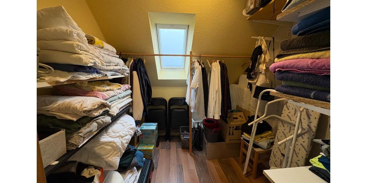 Haus zur Miete mit Garten, Carport, Terrasse, Nebengebäude 5 zimmer