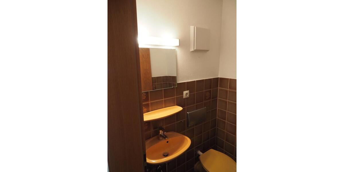Dachgeschoßwohnung Creußen - 2.5 Zimmer, 97 m&sup2;, 873&euro; | Angebot:26237308