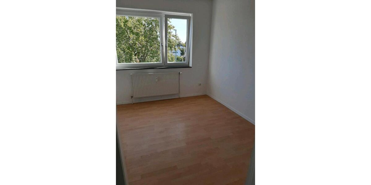Etagenwohnung Burgdorf - 3 Zimmer, 73 m&sup2;, 805&euro; | Angebot:26387271